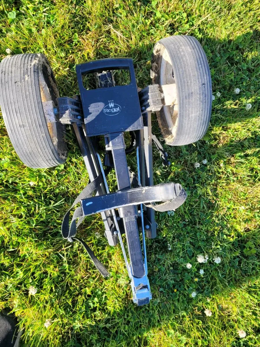 Regal Golf Trolley - Foldable and Lightweight - Image 4