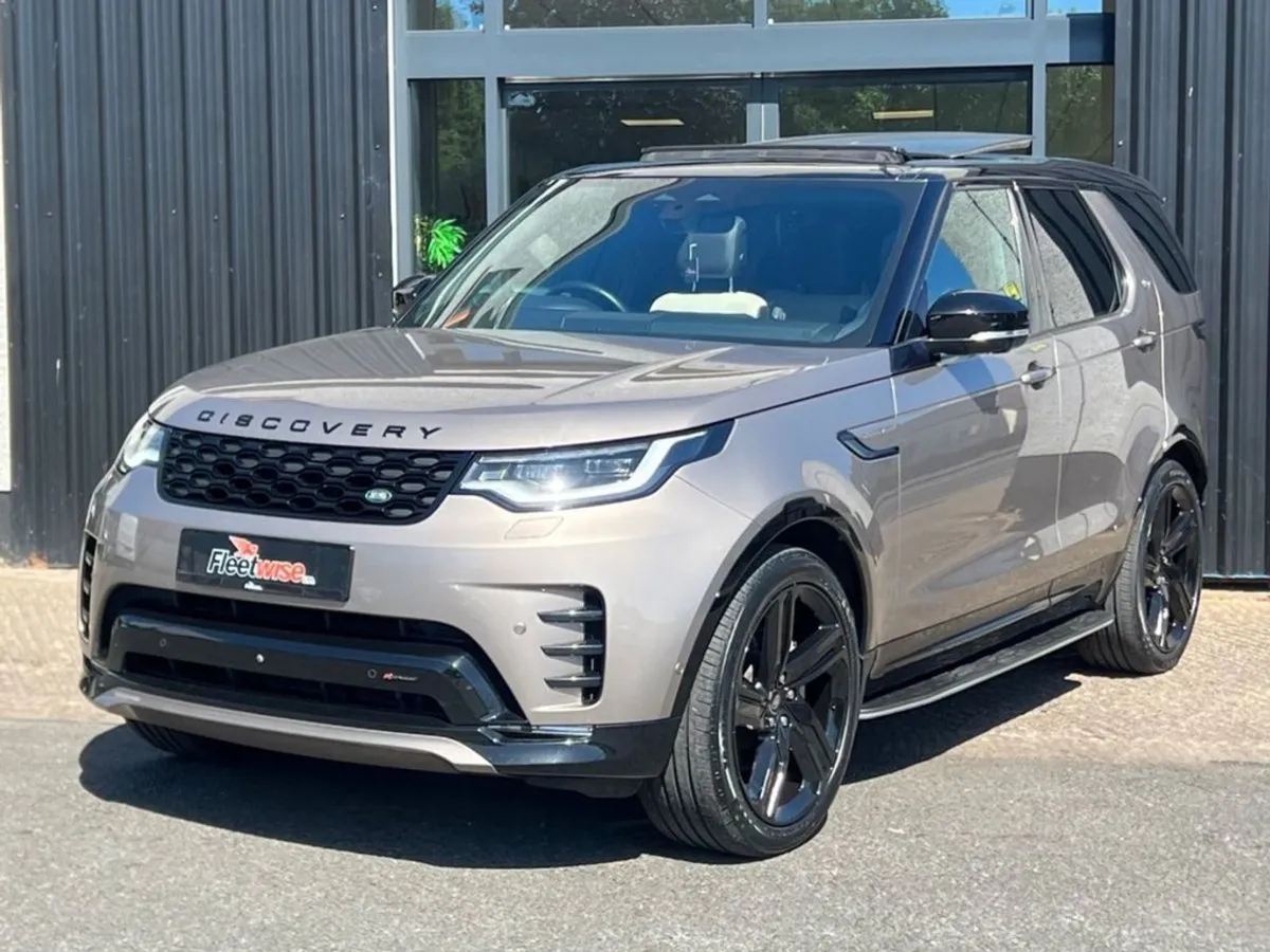 Land Rover Discovery 3.0 D300 Mhev R-dynamic SE S - Image 3