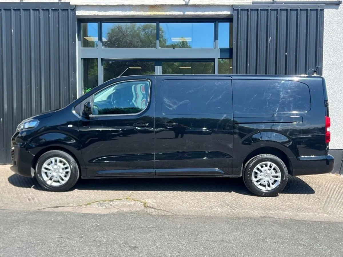 Vauxhall Vivaro 2.0 Turbo D 3100 Sportive Panel V - Image 4