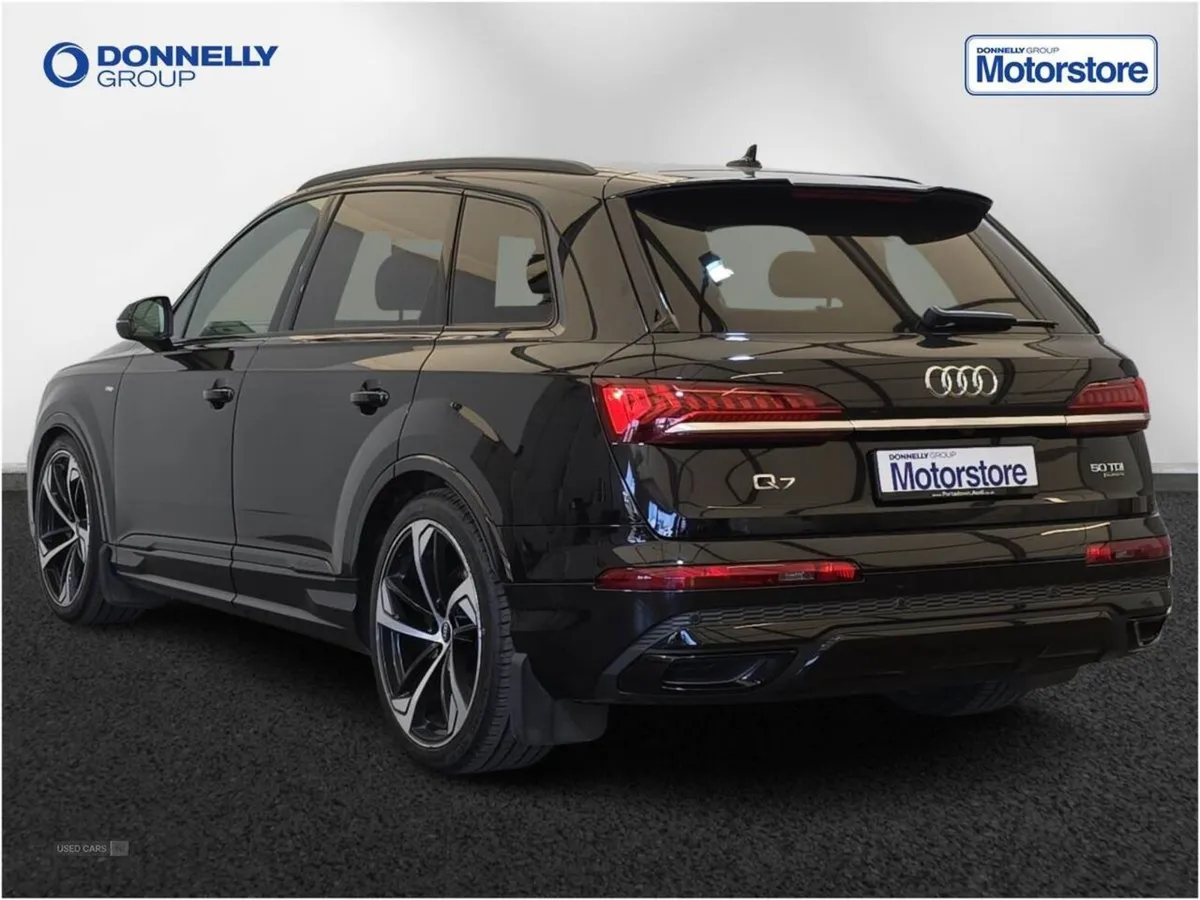 Audi Q7 50 TDI Quattro Black Edition 5dr Tiptronic - Image 2