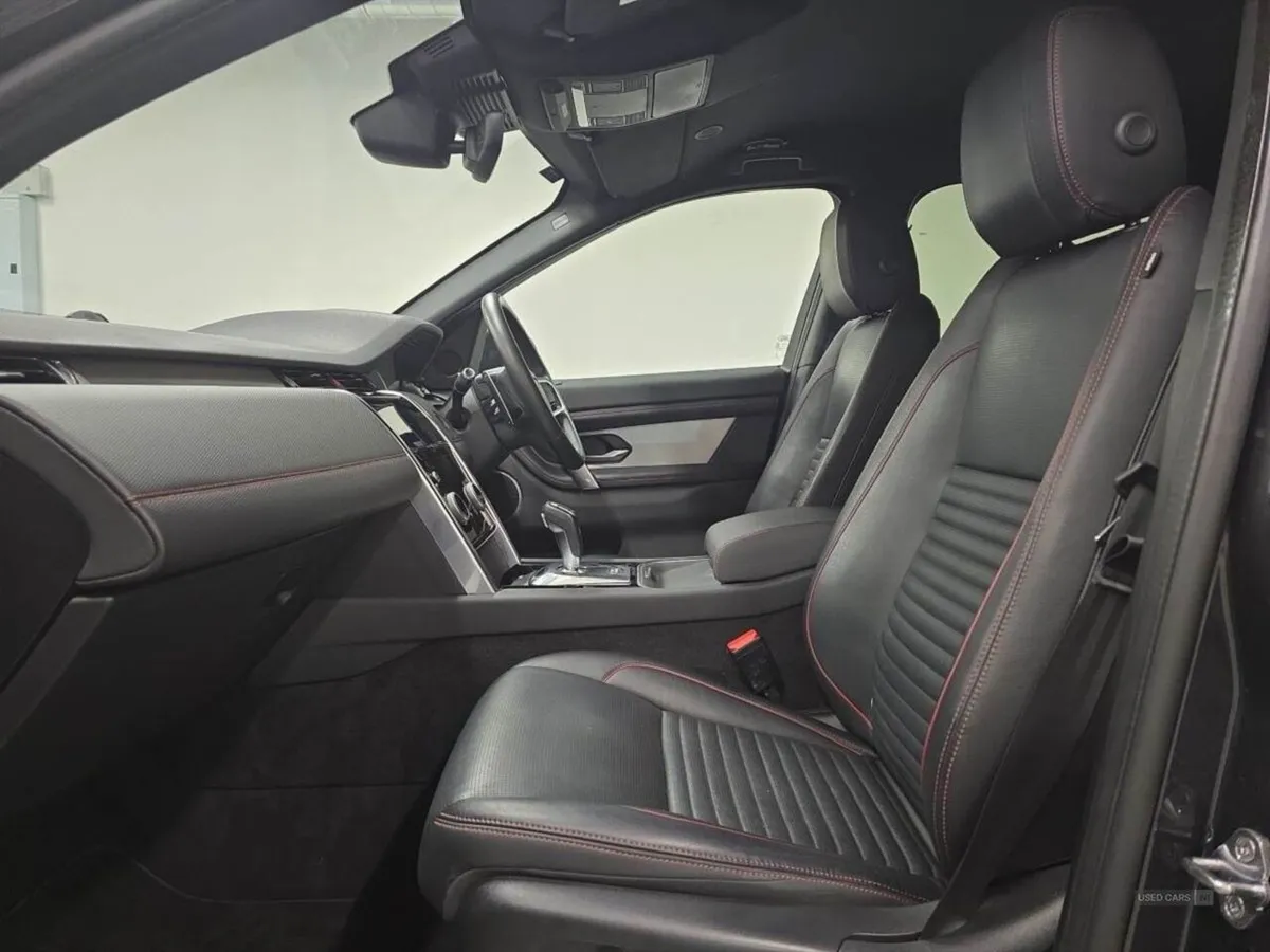 Land Rover Discovery Sport 2.0 D165 R-dynamic S P - Image 3