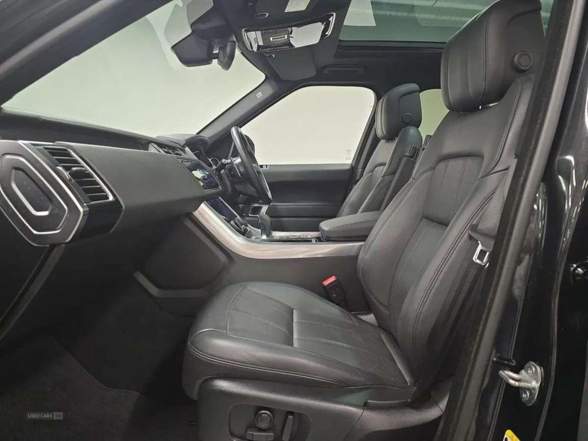 Land Rover Range Rover Sport 3.0 D300 HSE Silver - Image 3