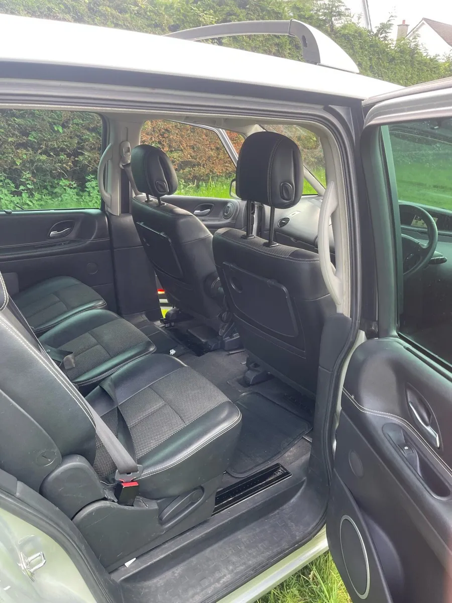 Renault Espace 2011 - Image 3