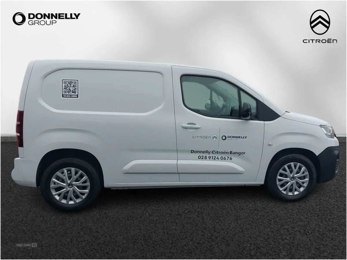 Citroen Berlingo 800 100kW 50kwh Driver Edition A - Image 3