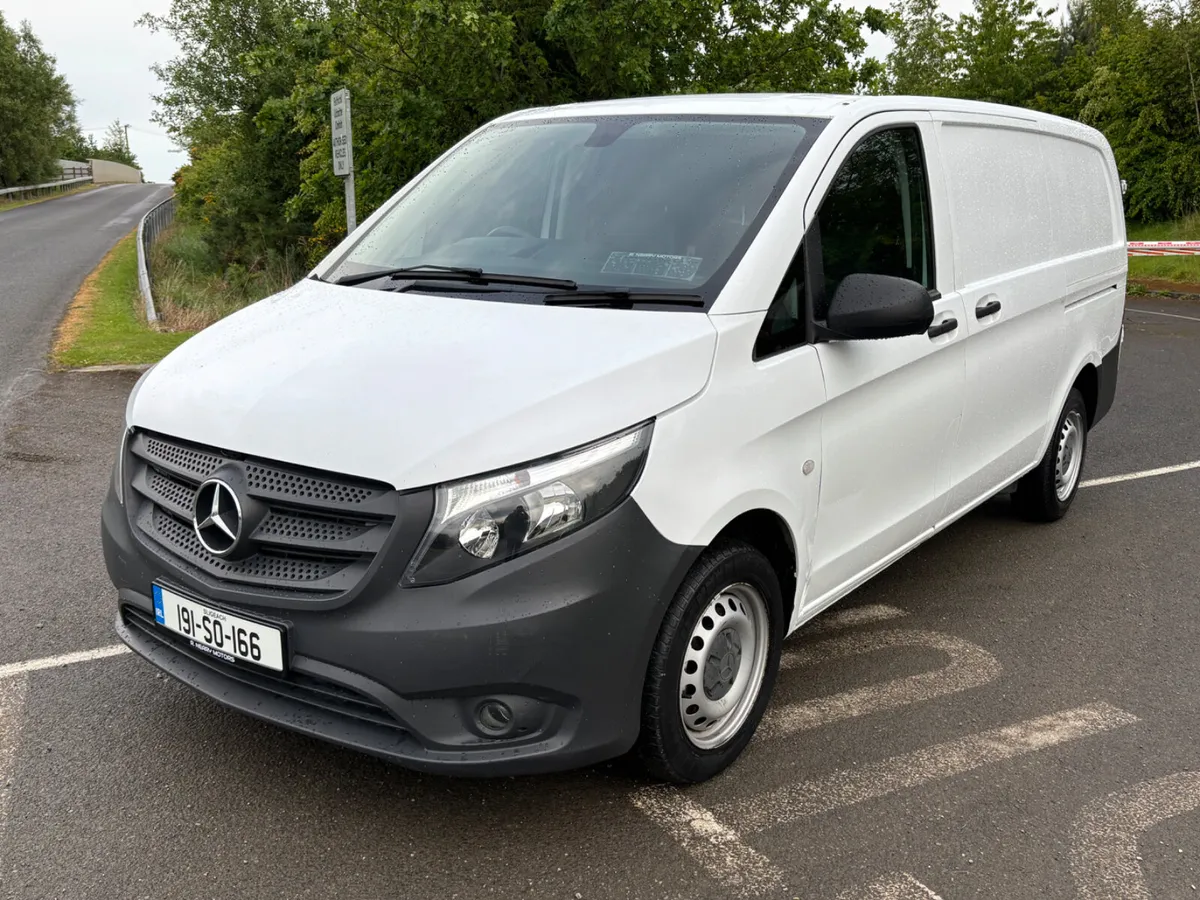 2019 Mercedes-Benz Vito Manual Low KMS - Image 1
