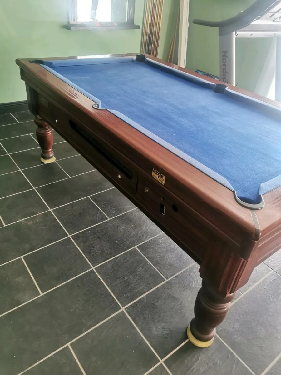 Pool table - Image 3