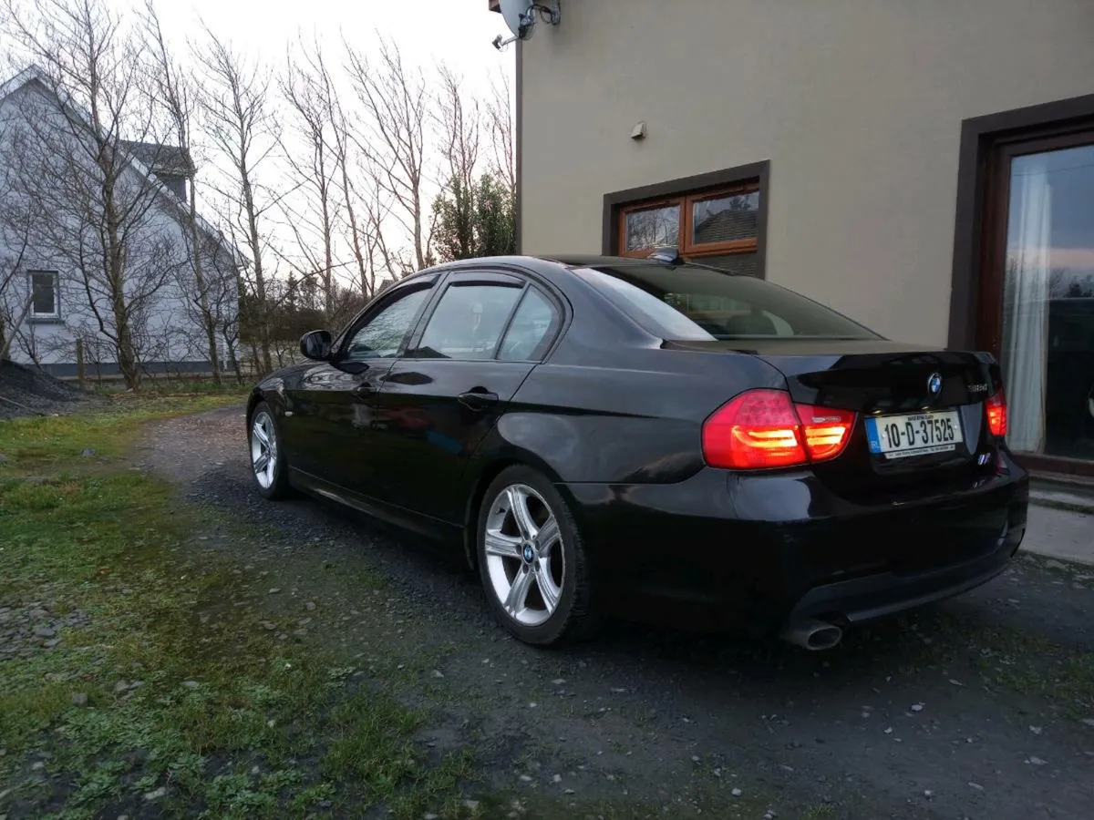 Bmw 3 series e90 - Image 2