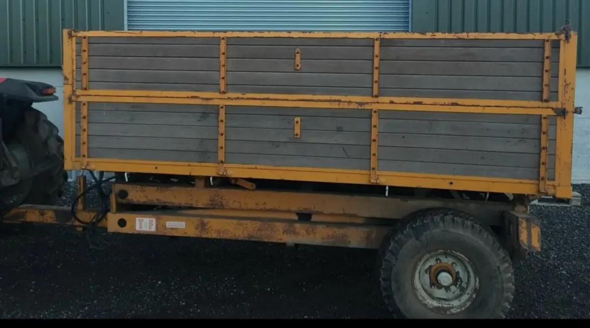 High Tip Trailer - Auger Trailer - Image 3