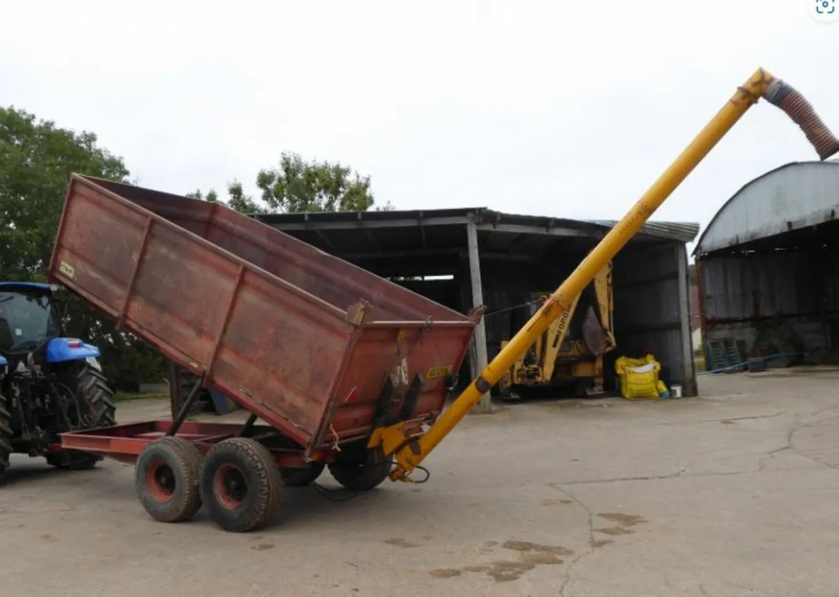High Tip Trailer - Auger Trailer - Image 4