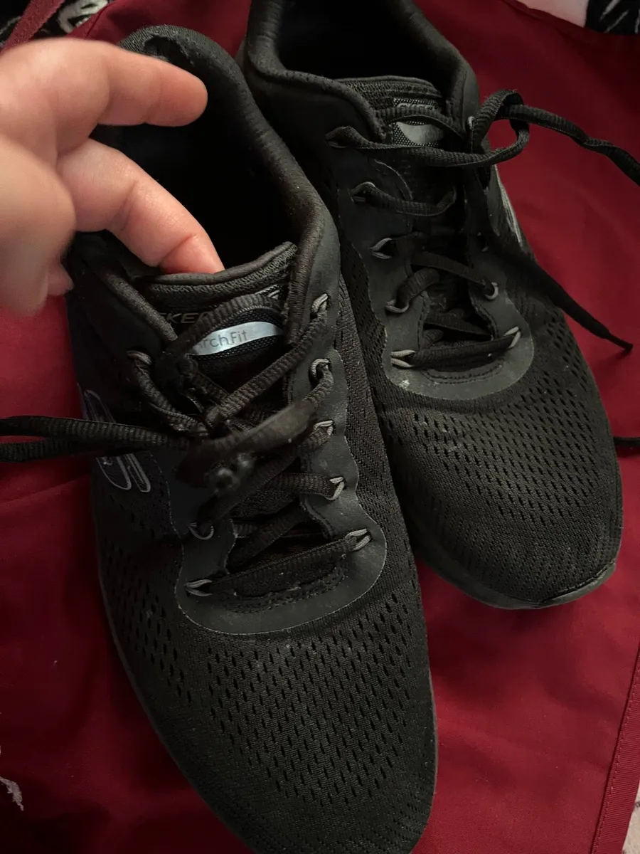 Skechers trainers - Image 3