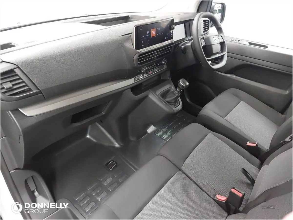 Vauxhall Vivaro 3100 2.0d 145PS Prime H1 Van - Image 4