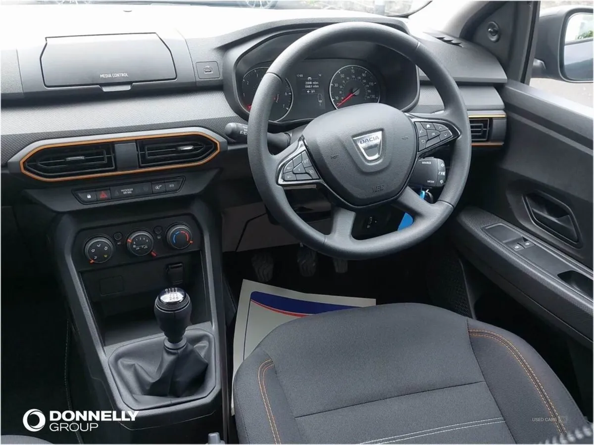 Dacia Sandero Stepway 1.0 TCe Bi-fuel Essential 5 - Image 3