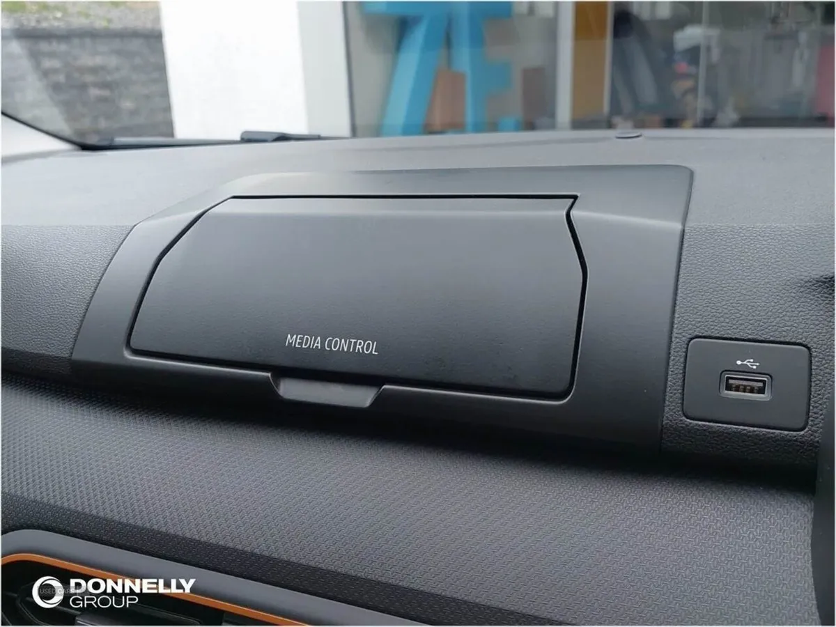 Dacia Sandero Stepway 1.0 TCe Bi-fuel Essential 5 - Image 4