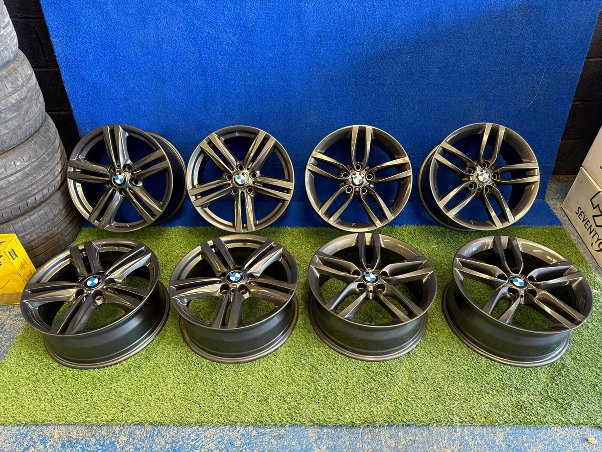 18” bmw genuine alloy wheels - Image 1