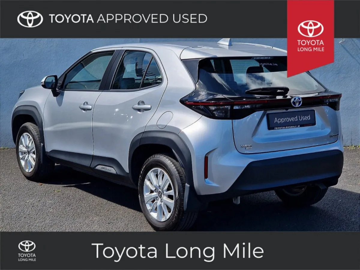 Toyota Yaris Cross 1.5 Hybrid Luna 5dr - Image 2