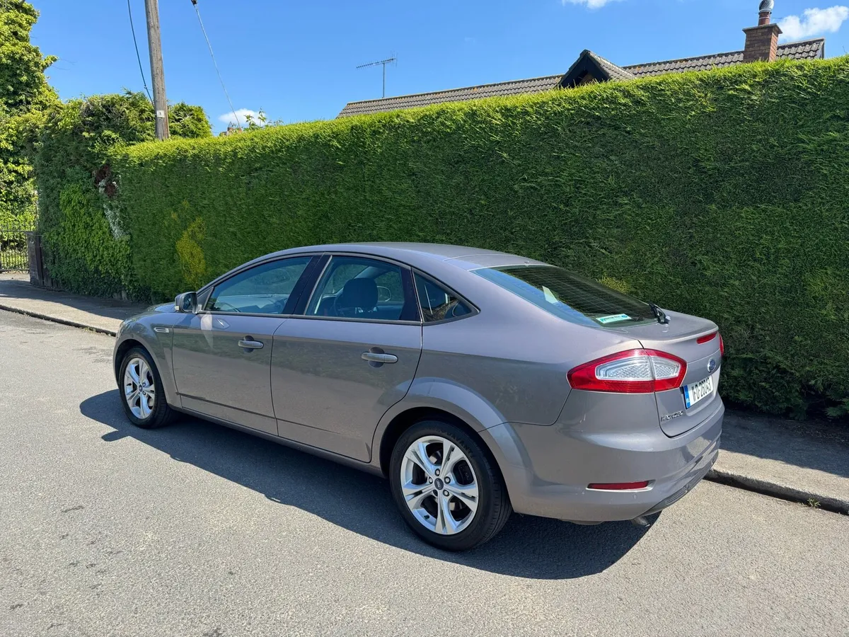 Ford Mondeo low mileage - Image 2