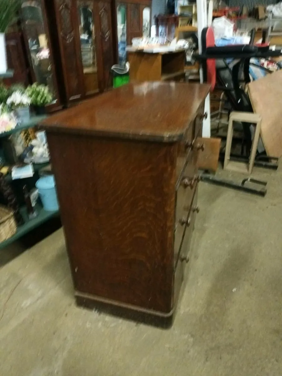 Large Vintage Chest of Drawers - Image 3