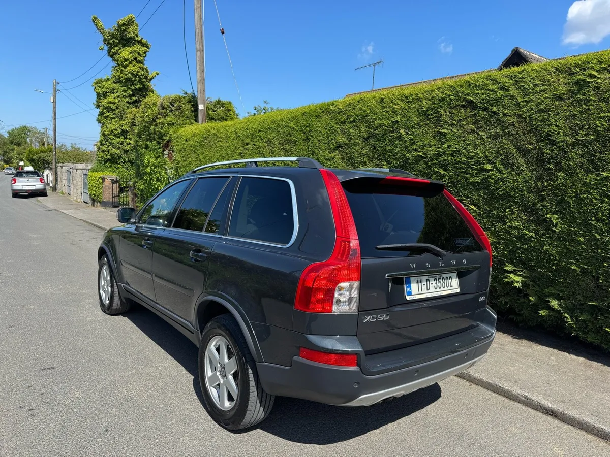 Volvo xc90 7 seater automatic - Image 3