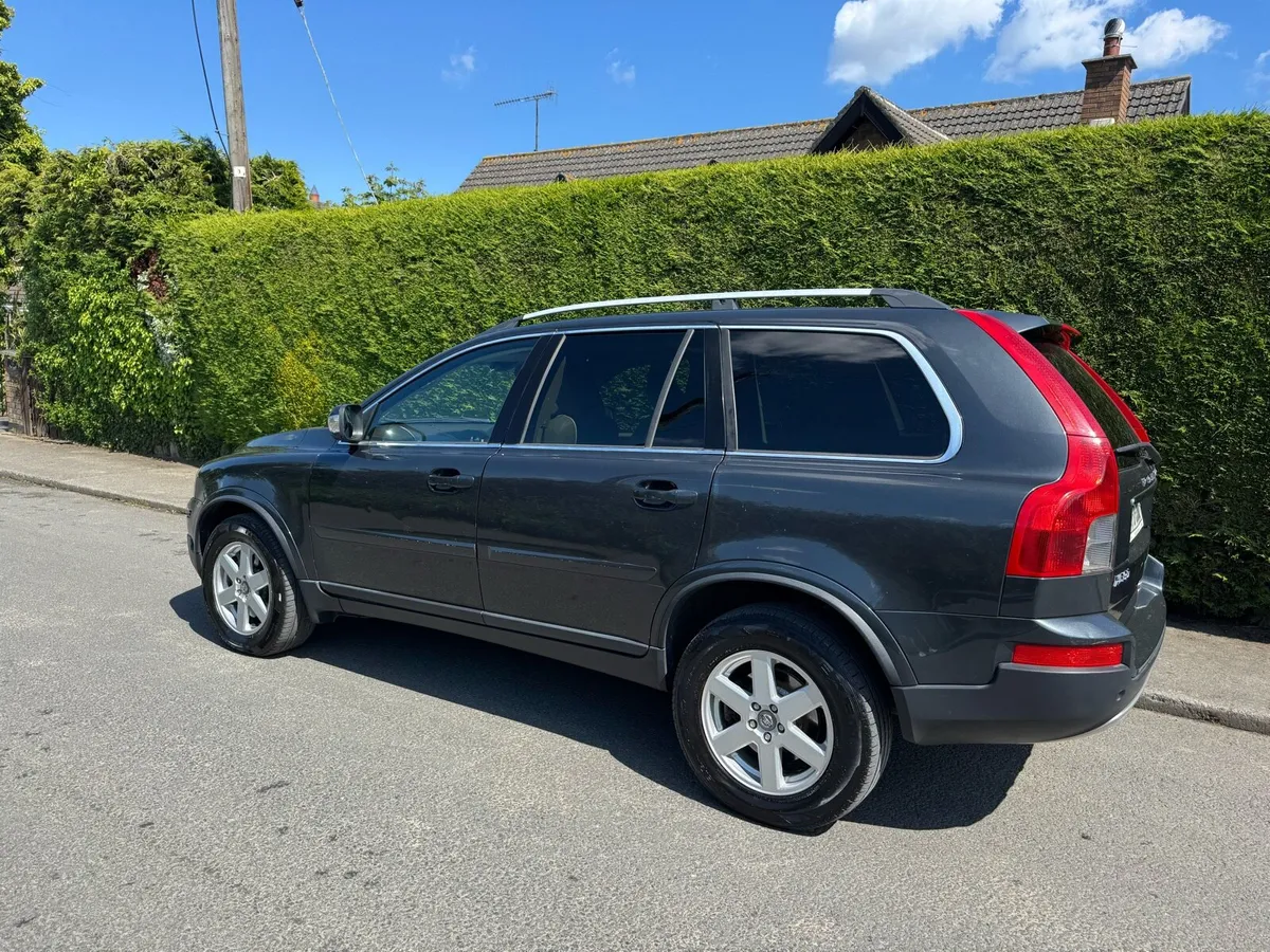 Volvo xc90 7 seater automatic - Image 4
