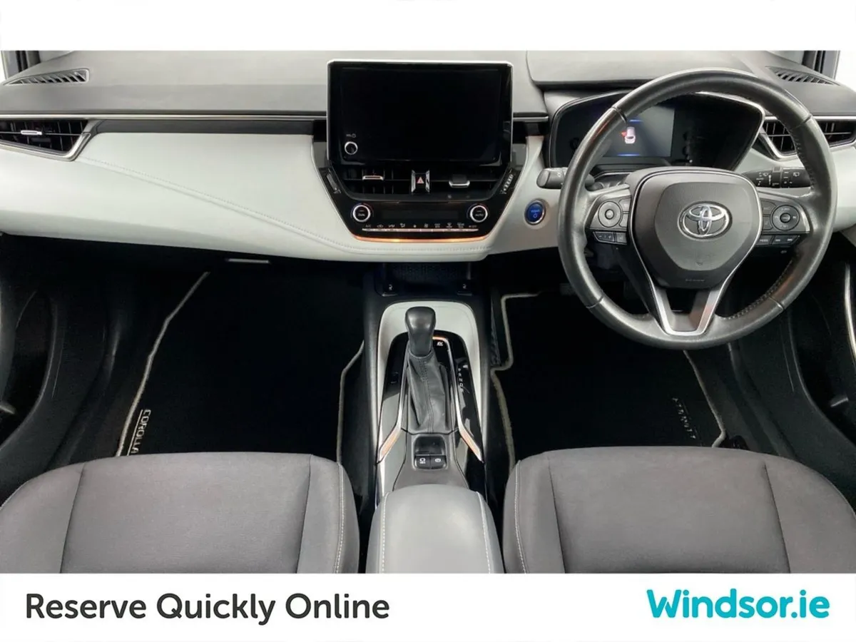 Toyota Corolla 1.8 Hybrid Sol Saloon - Image 3