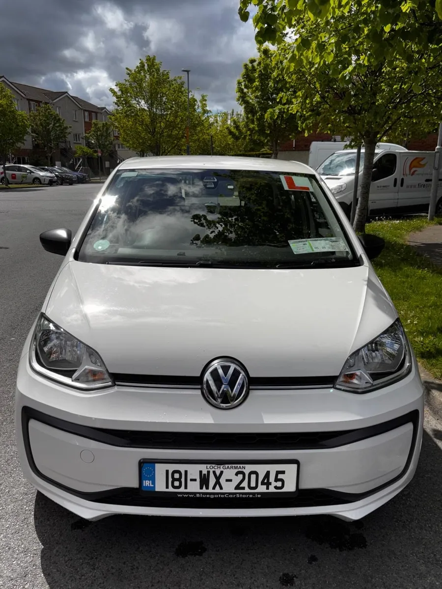 2018 Volkswagen UP - Image 3