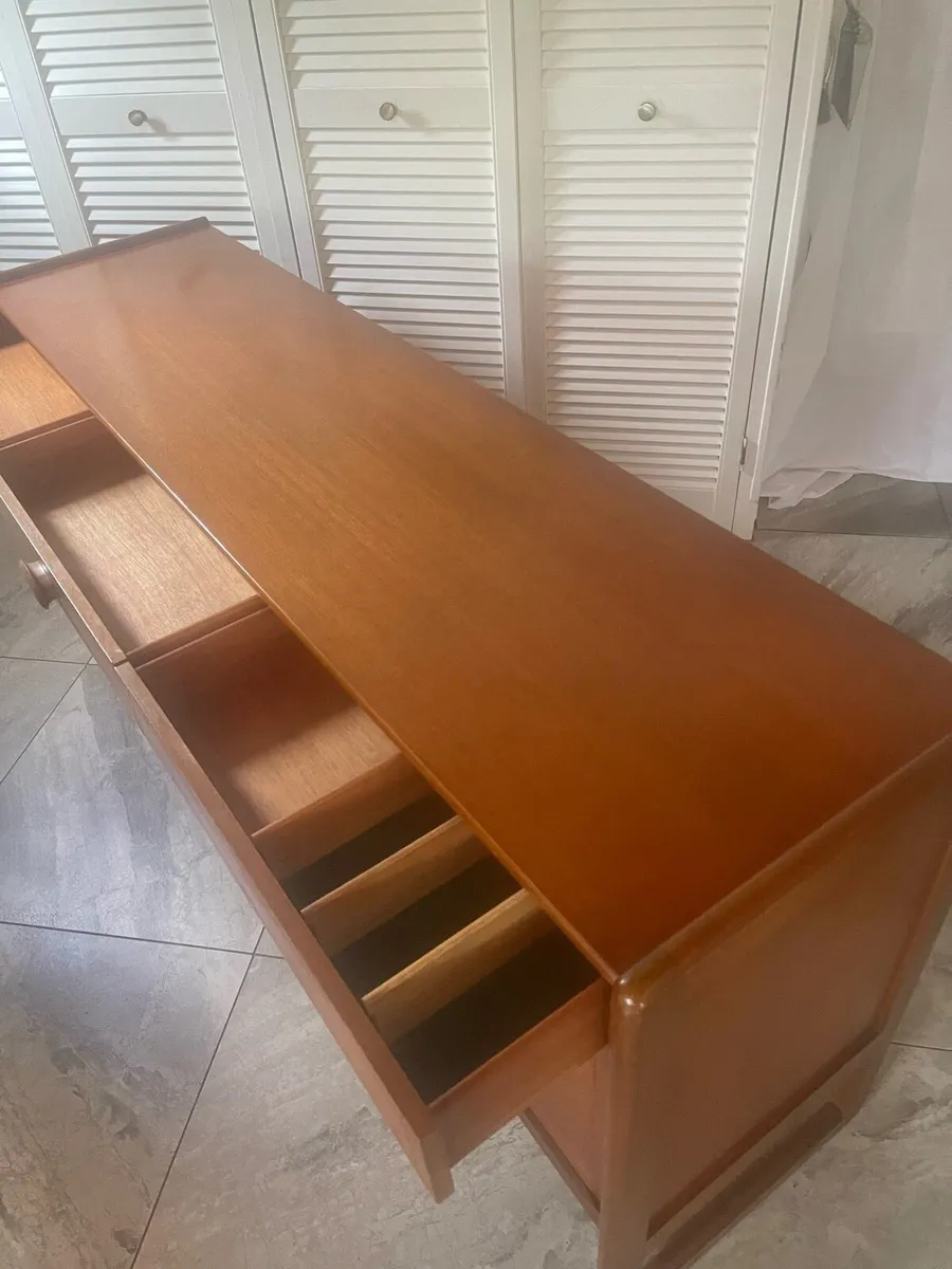 Mid century sideboard - Image 3
