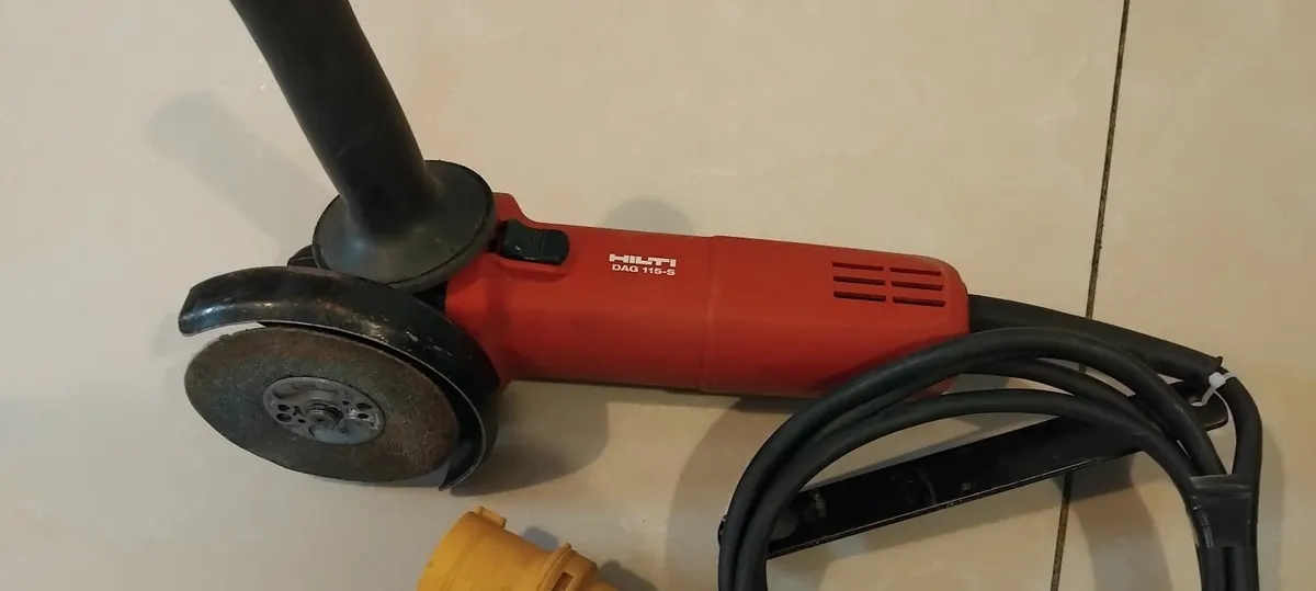 Hilti DAG 115-S Grinder 110v - Image 1