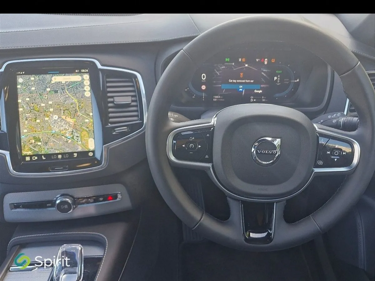 Volvo XC90 T8 Plug In Hybrid 455hp Plus (dark The - Image 4