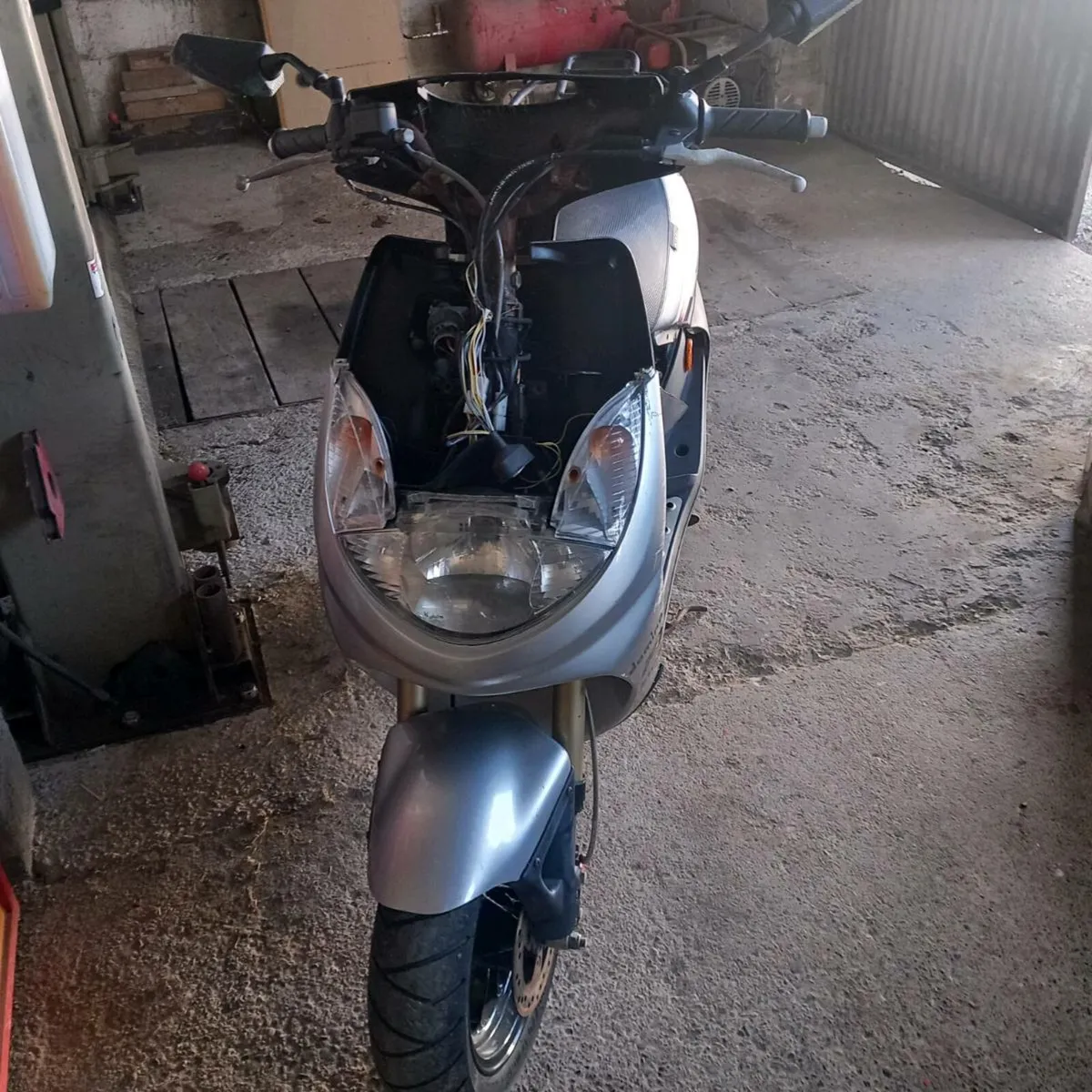 Motorbike - Image 3