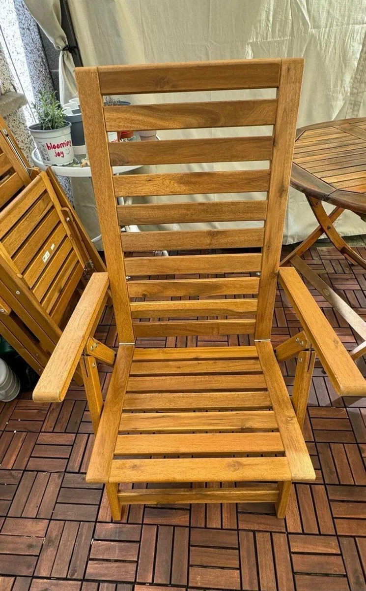 5 big wooden lawn chairs - Image 1