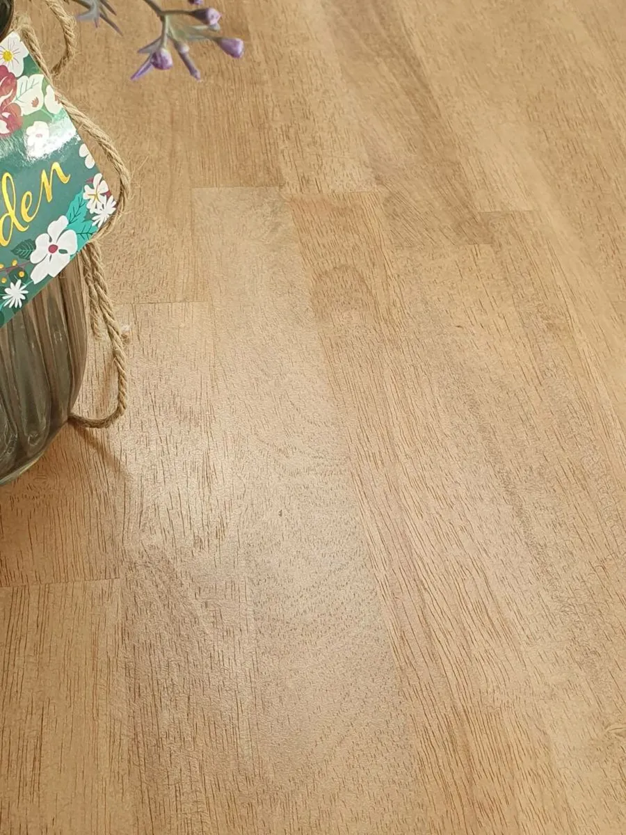 6 seater extendable oak dining tabl - Image 3