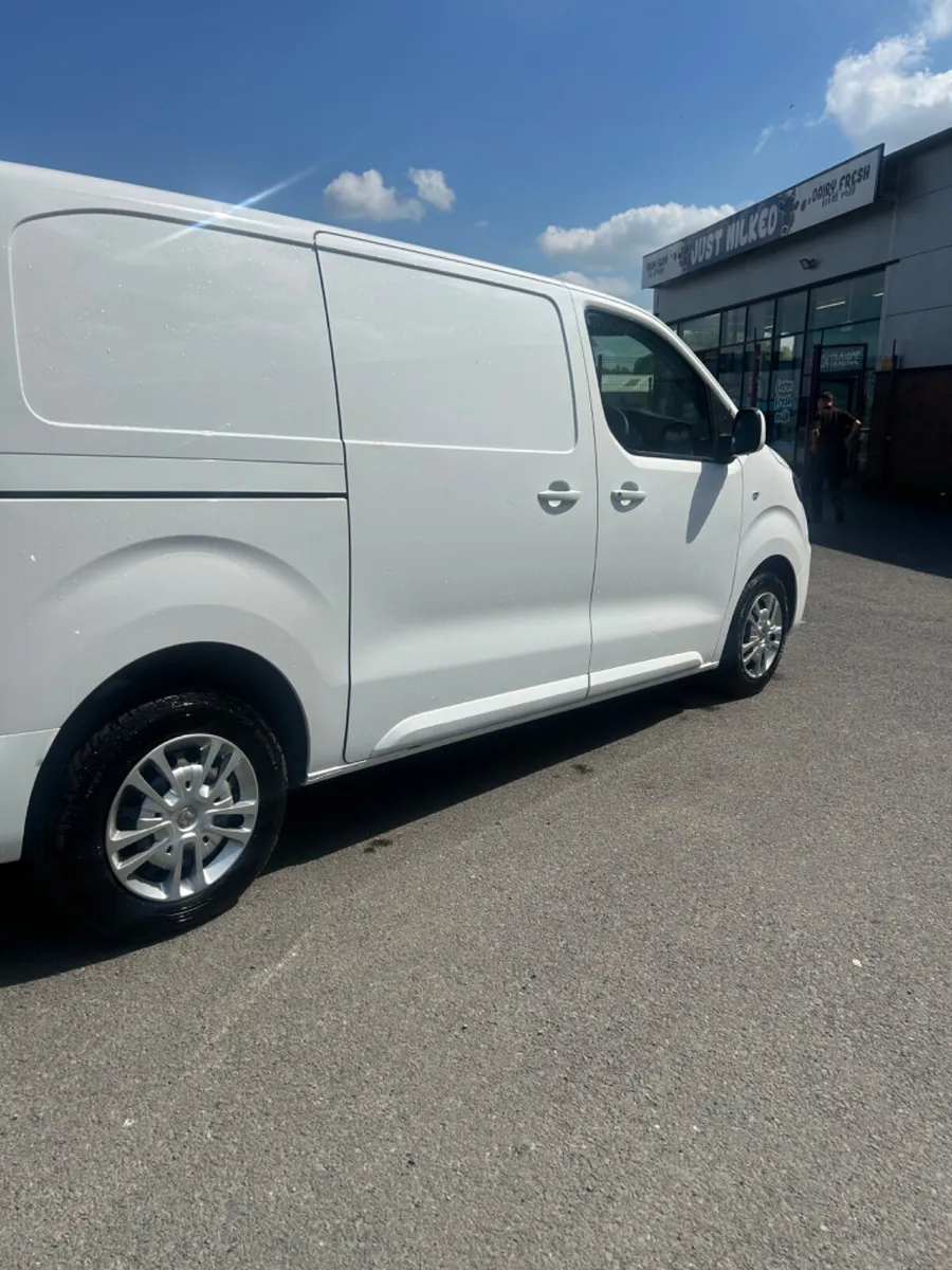 Vauxhall Vivaro 2021 - Image 3