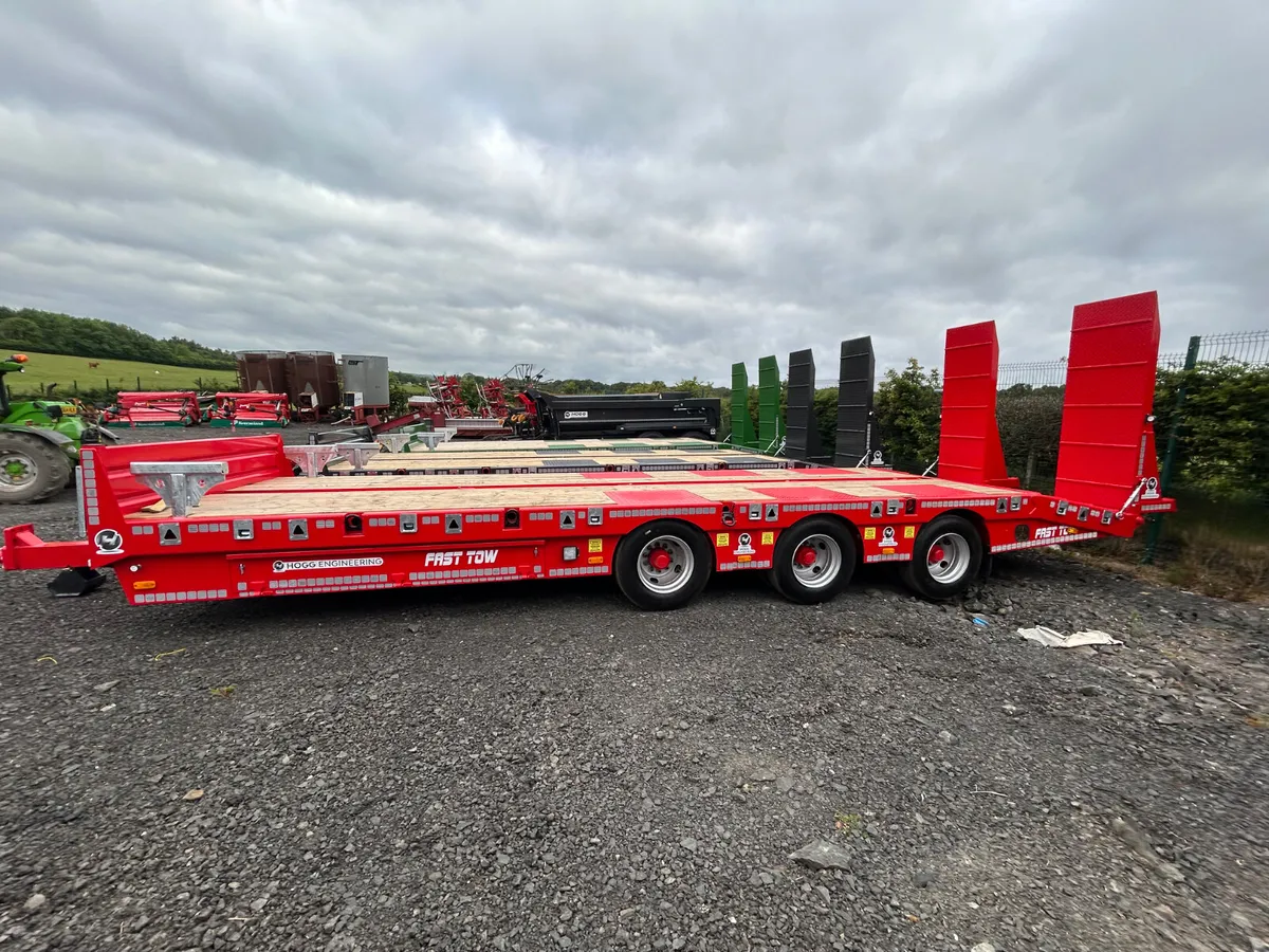 New Hogg 33ton Lowloader - Image 1