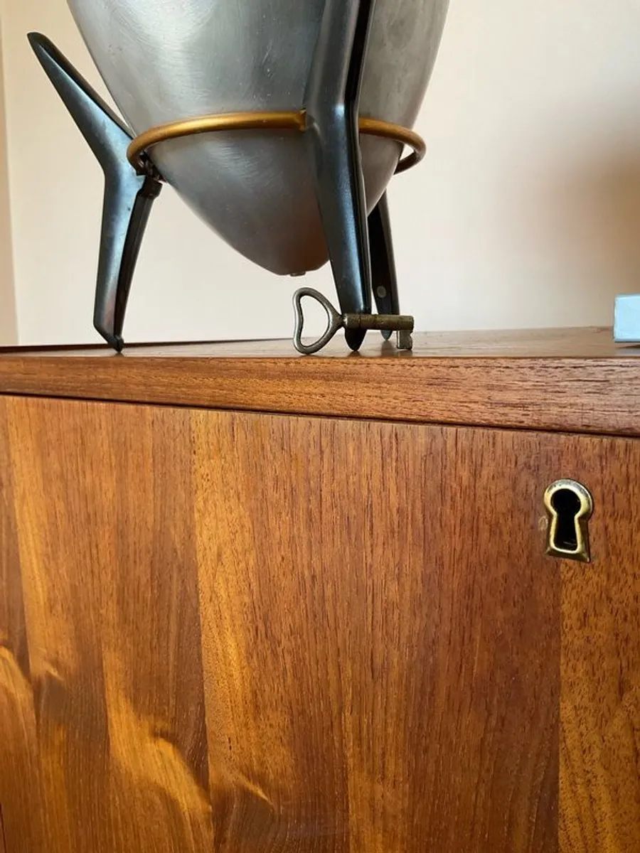 Mid century vinyl cabinet - bar vintage retro - Image 4
