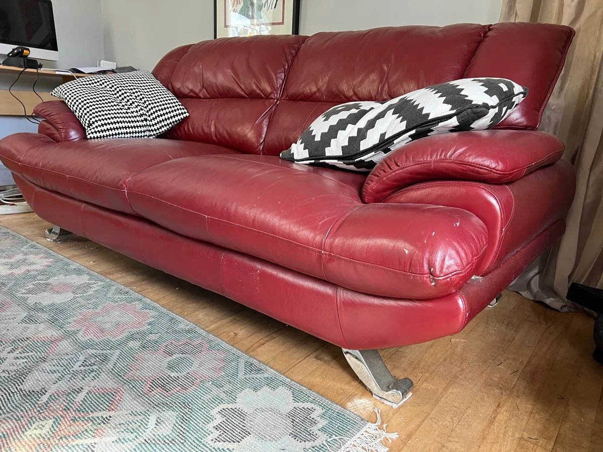 Couch - Image 1