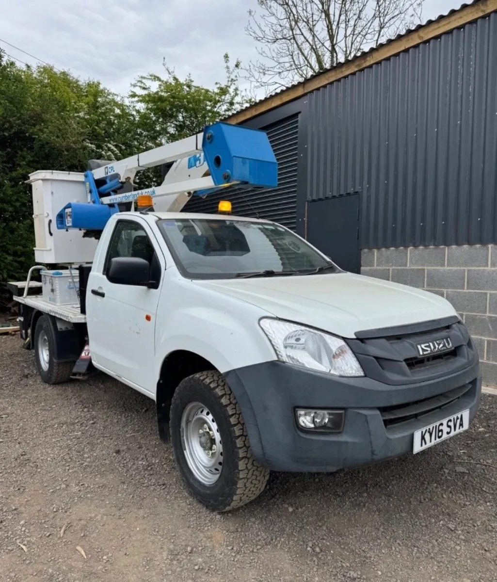 Isuzu D Max Cherry picker CLA A314 lift - Image 3