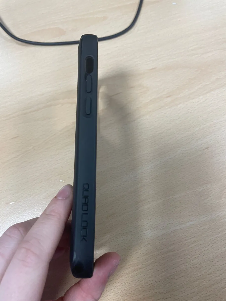 IPhone 12 Pro quad lock case - Image 2