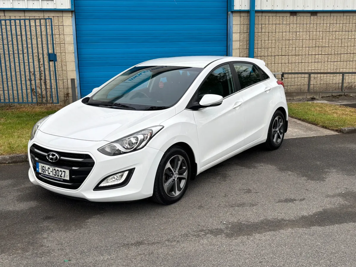 2016 HYUNDAI I30 DELUXE - Image 2