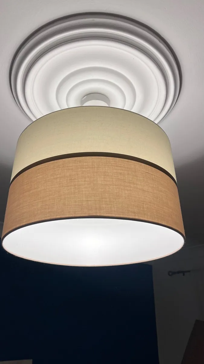 Stylish Lampshades - like NEW - Image 3