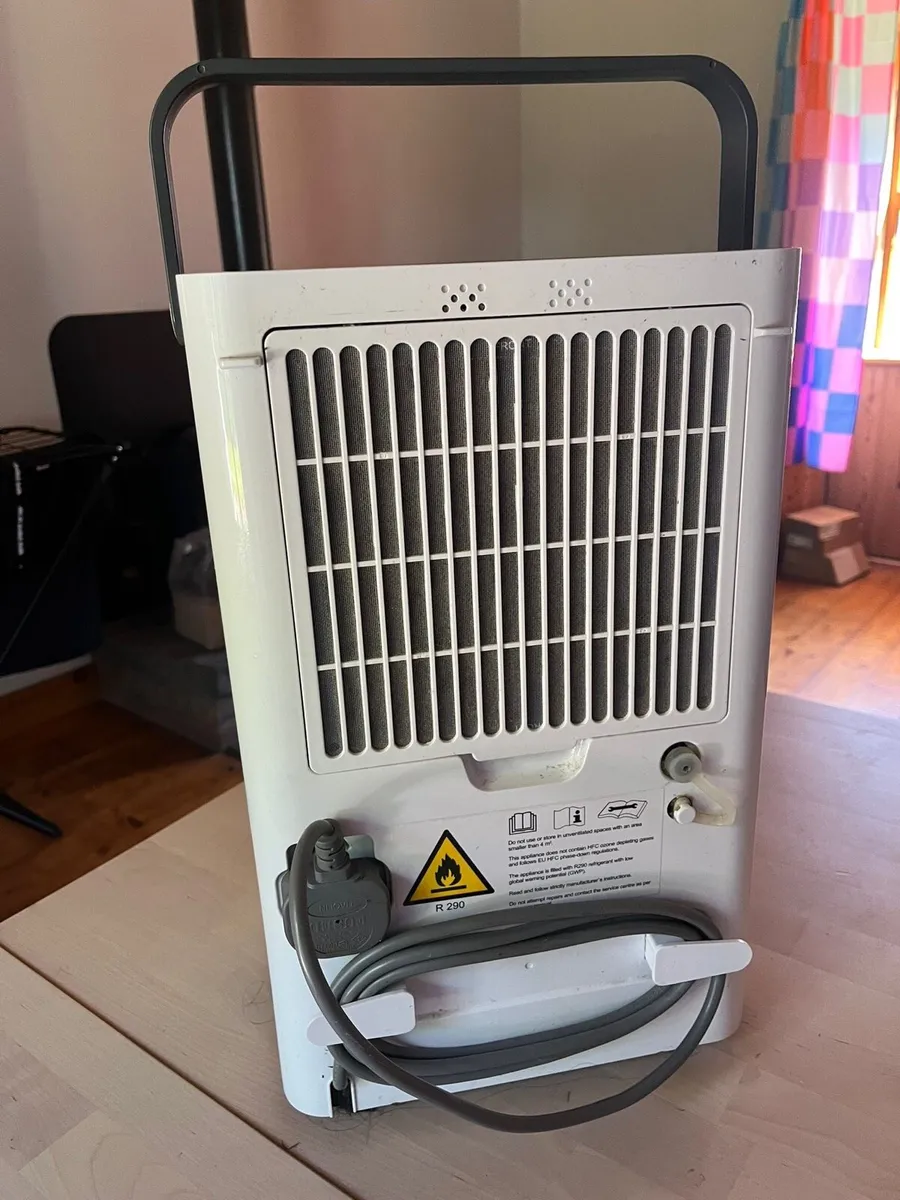 Dehumidifier - Image 4