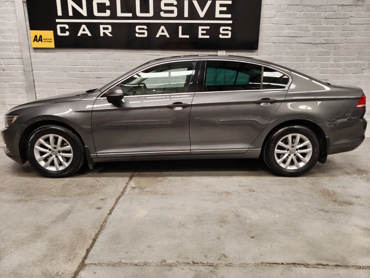 Volkswagen Passat 2016 1.6 TDI COMFORT LINE SPORT - Image 4