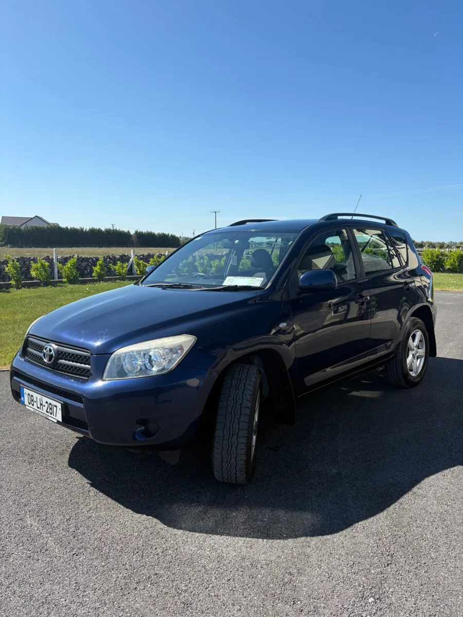 Toyota RAV4 2008 - Image 2