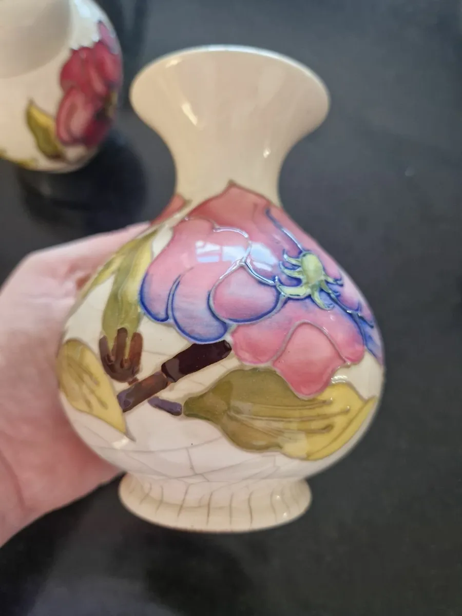 Moorcroft vase - Image 2