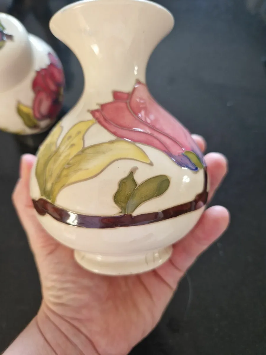 Moorcroft vase - Image 3