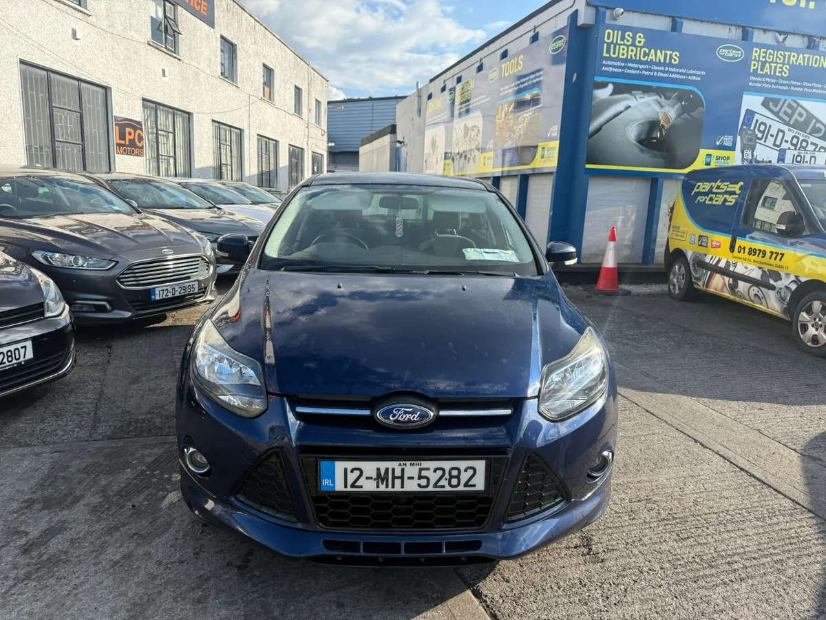 Ford Focus 2012 Low Mileage - Image 4