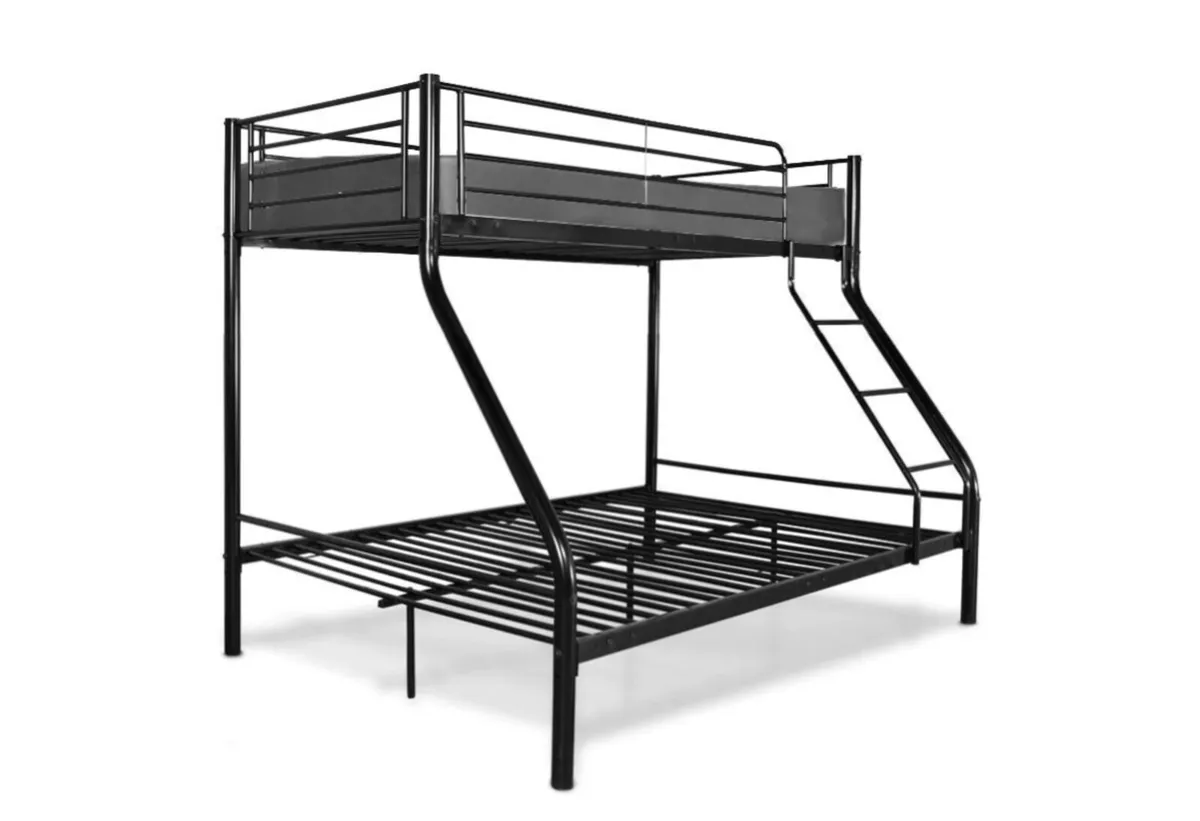 Durable Triple Bunk Bed with Double Bottom for Roo - Image 4
