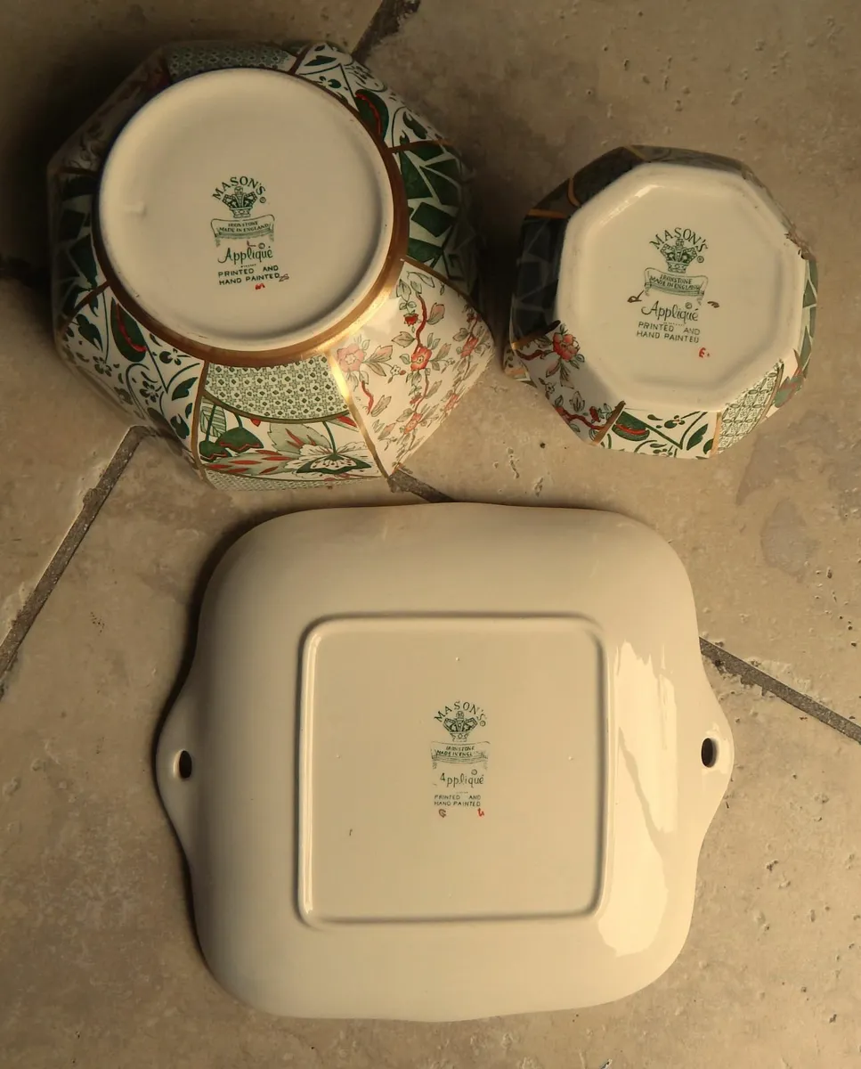 3 Mason’s Ironstone Applique Hand Painted Pieces - Image 4