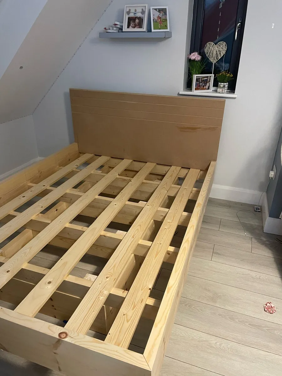Handmade Floating bed - Image 3