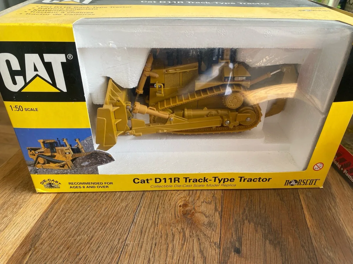Caterpillar norscot D11R bulldozer