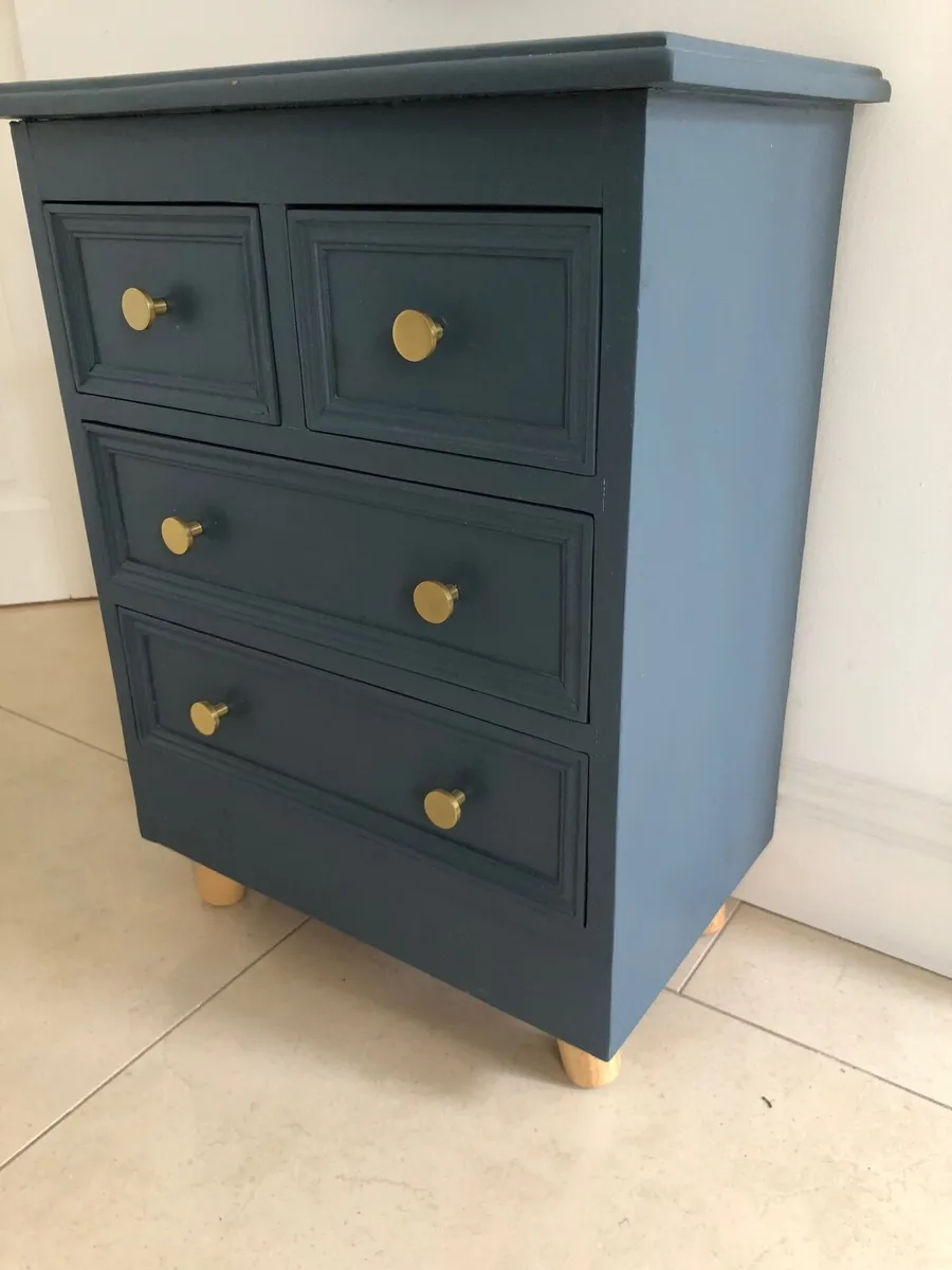 Bedside Chest of drawers - Image 3
